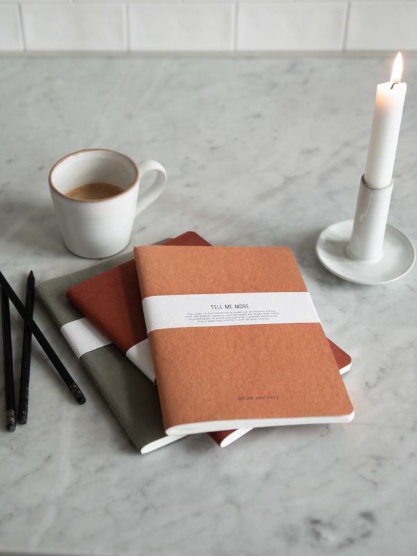 Notebook Clay/ Tell Me More
