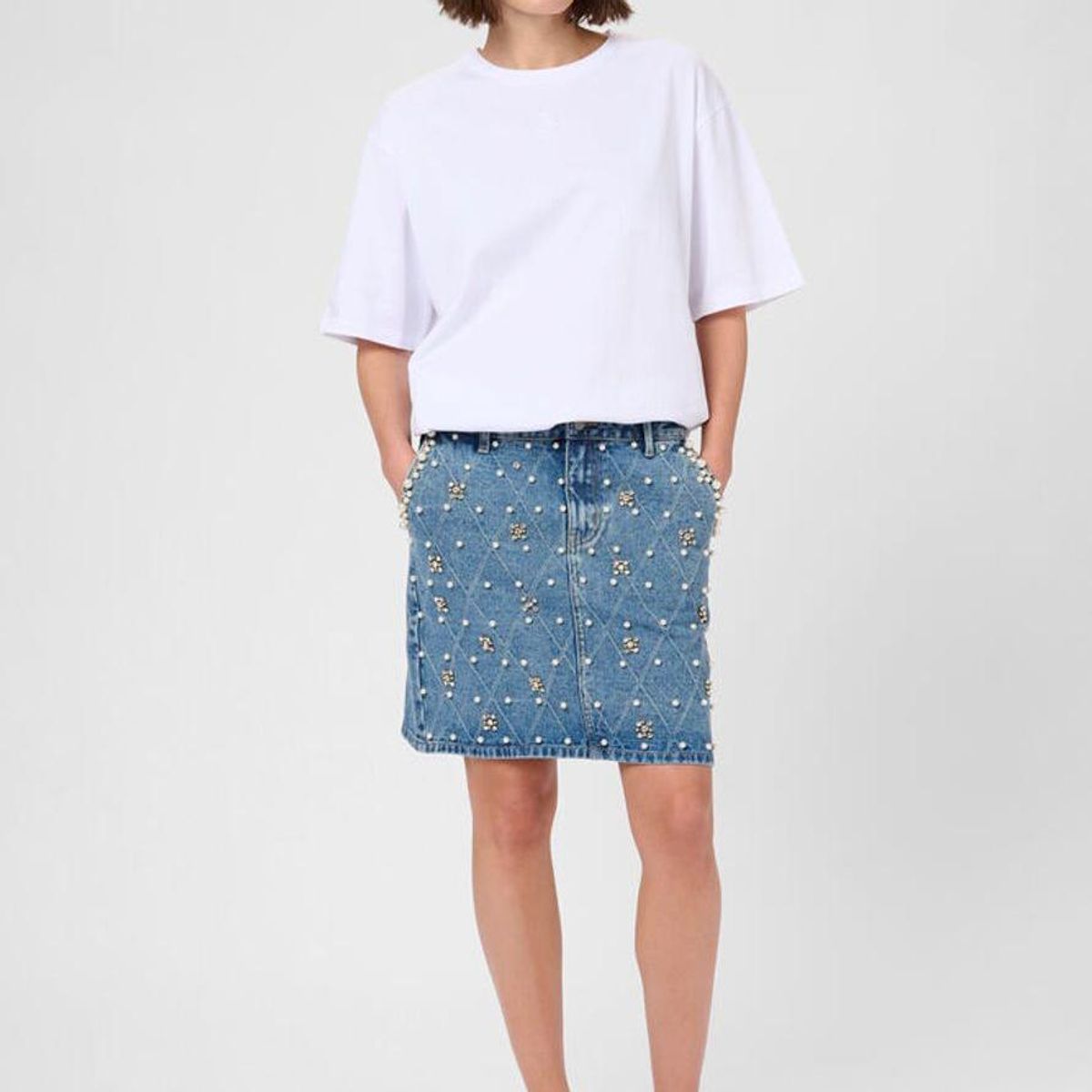 Denim Skirt med paljetter. CUalys. Culture