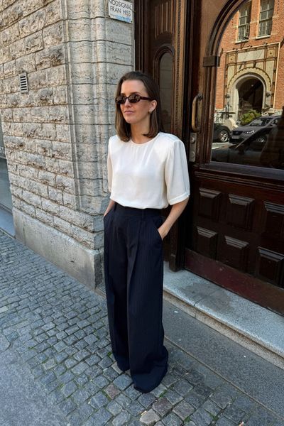 Hovedbilde Leonie Satin Tee Ivory/ Twist&Tango