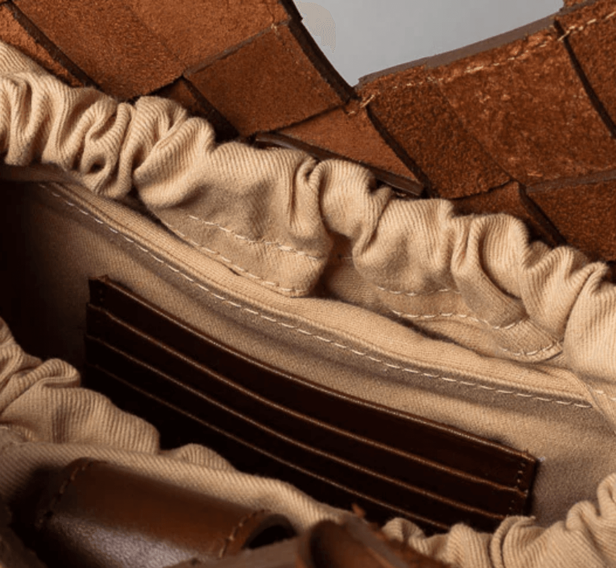 MISU Nutmeg Shoulder bag/ CalaJade