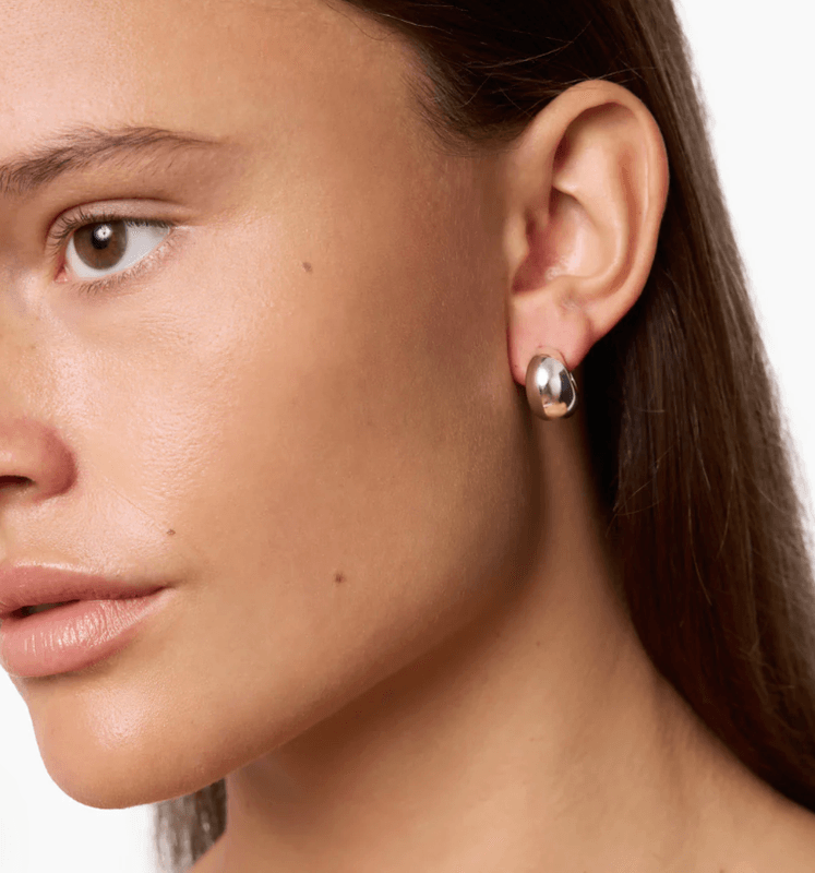  THE SIMONE EARRINGS SILVER/ Liè Studio
