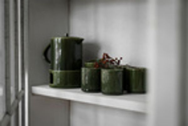 Hovedbilde Glöggkanna med värmare grön glaserad/ Ernst